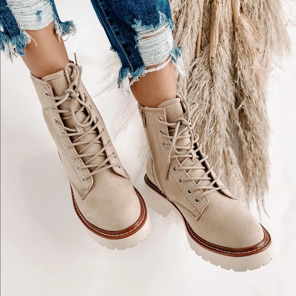 Madden Girl Kurrt Lace Up Combat Boots - Picture 2 of 4